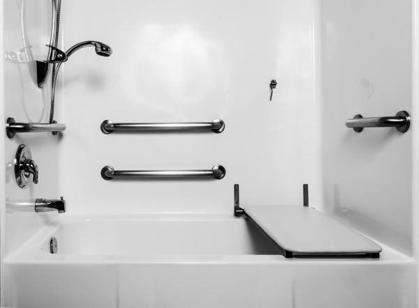 Accessible Tub Installation in Mount Vernon